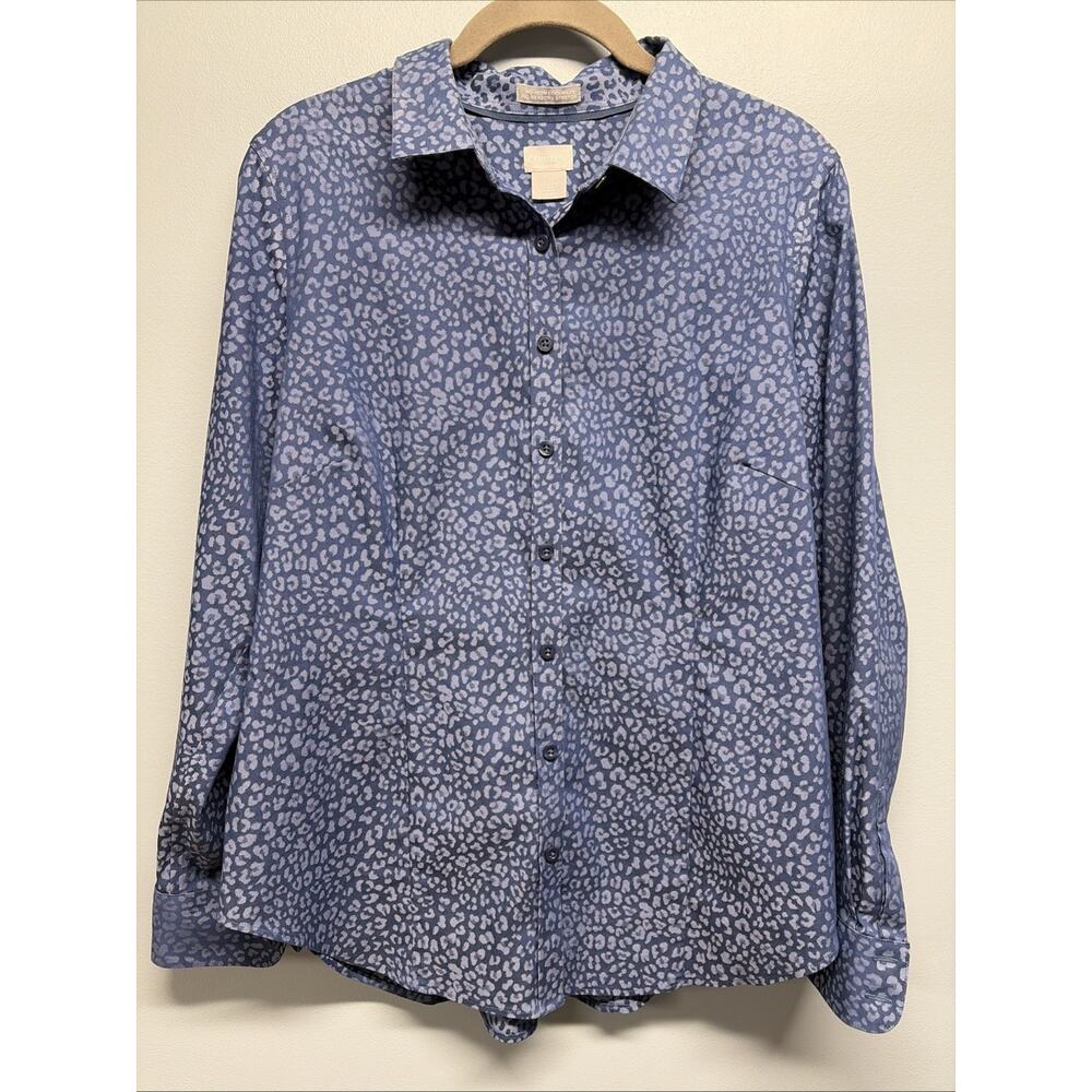 Chicos Women's Top Size 8 - Blue Leopard Button Up No Iron Cool Max 3/4 Sleeve